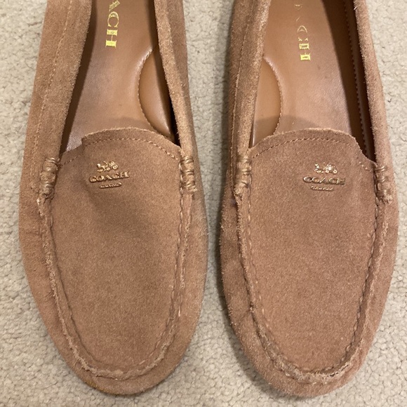 Coach 7 1/2 Camel Suede Moccasins - Picture 8 of 9